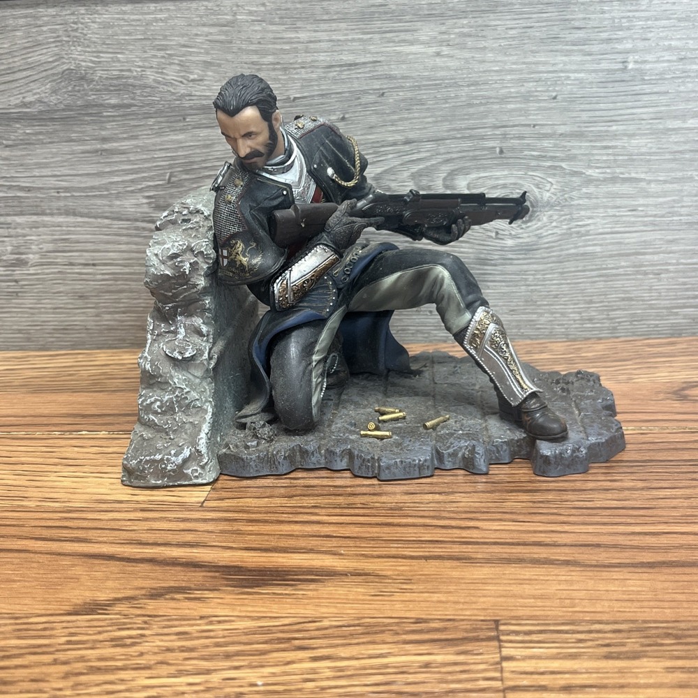 Sony Computer Entertainment America 2014 Galahad Under Fire 7" Sculpture